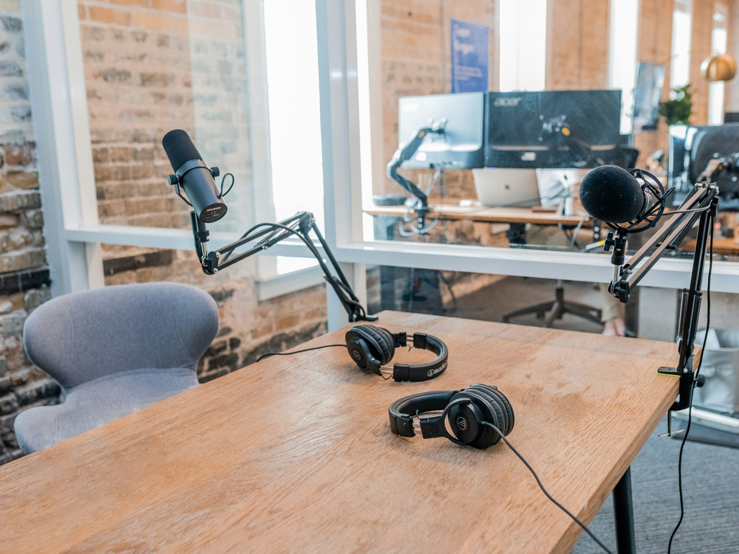 How Podcasting Helps You Attract High-Value Clients Without the Hard Sell